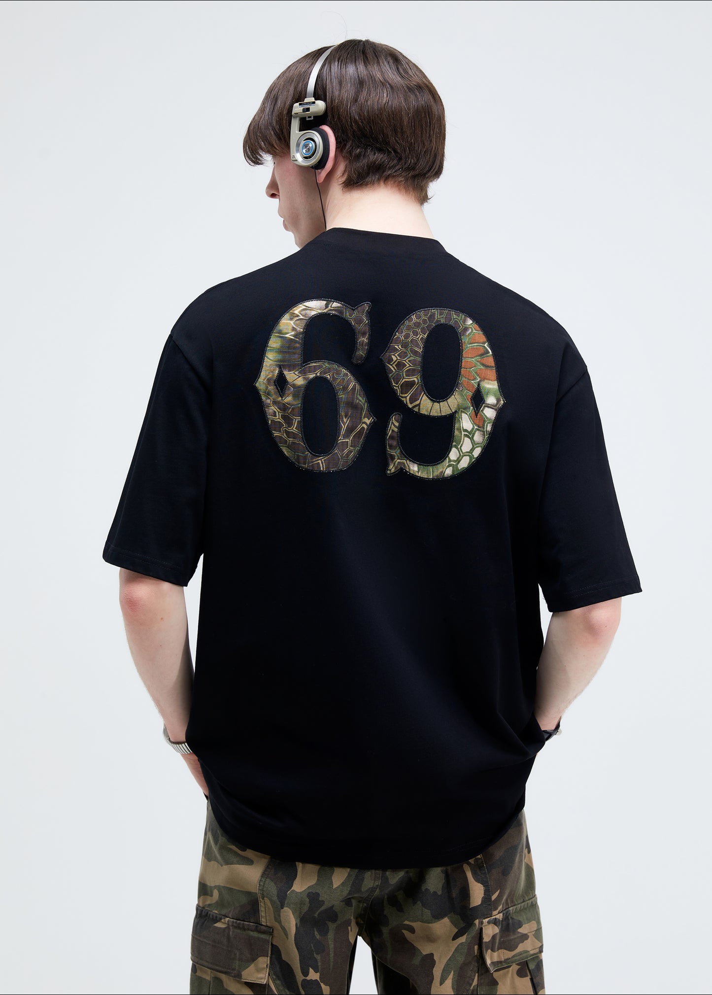 R69 SNAKE SKIN T-SHIRT