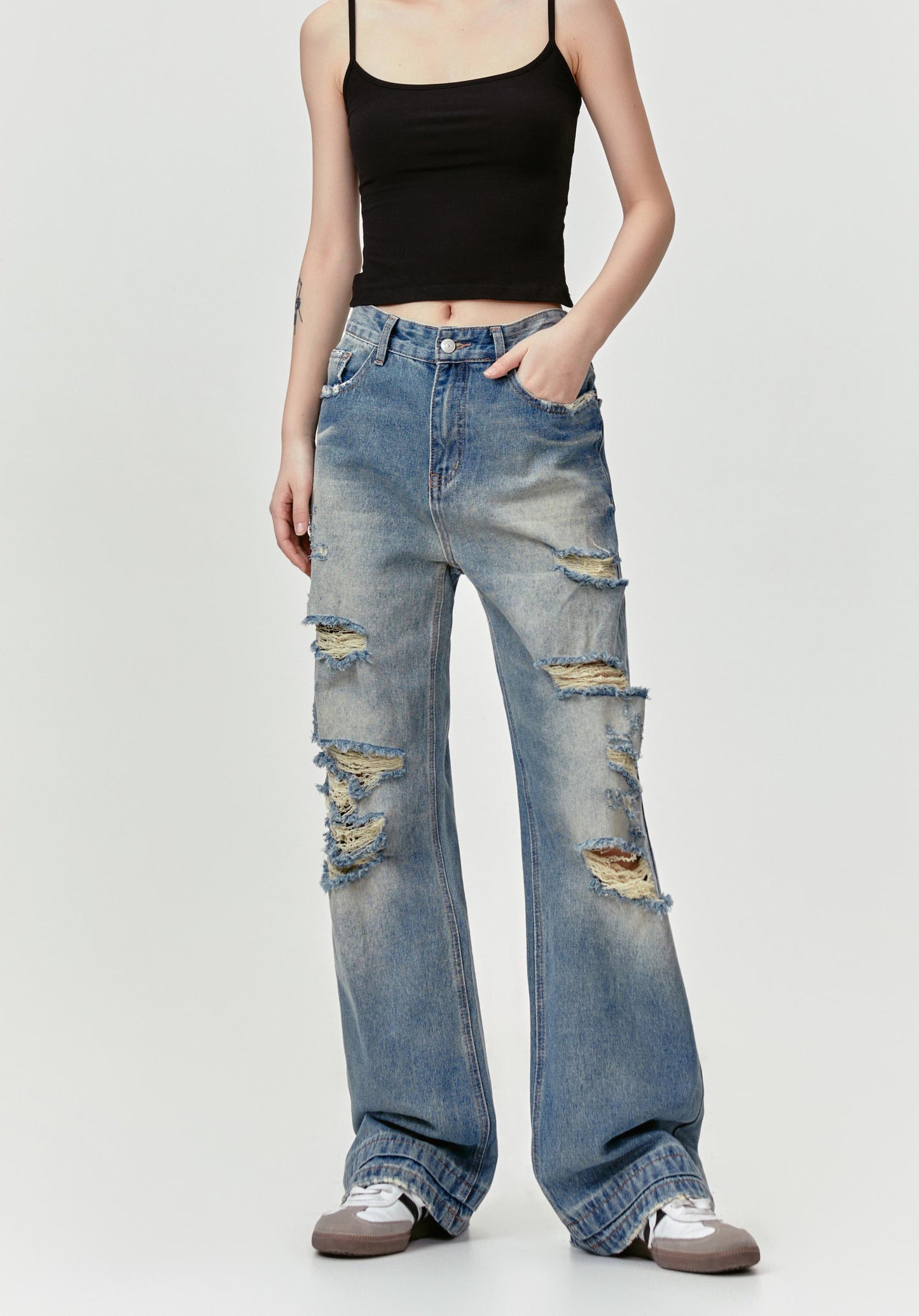 FISH MOUTH JEANS PANTS