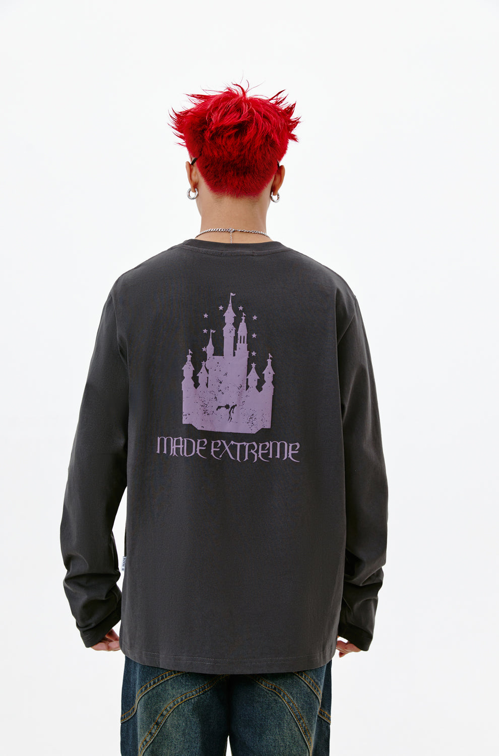 DANGEROUS CASTLE LONG-SLEEVE